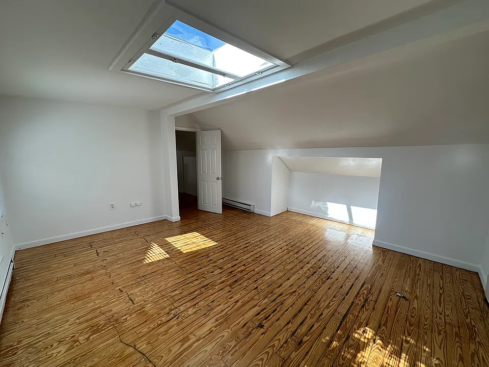 22 Pembroke St #2CP