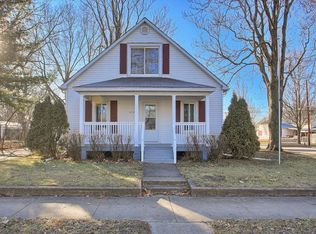 413 W Bradley Ave, Champaign, IL