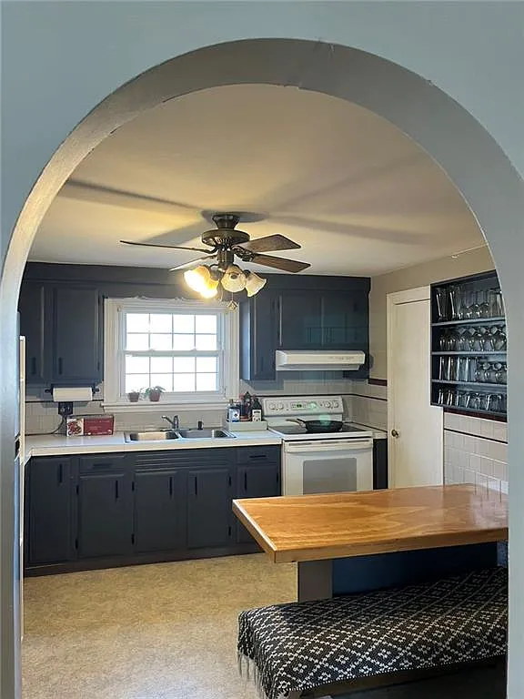 2 bed, 1040 sqft, $2,500 — Photo 4