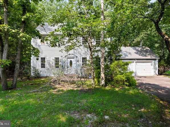 4 Arrow Wood Mews, Medford, NJ 08055