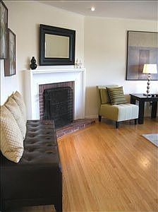 3rd image of 35 Sussex St