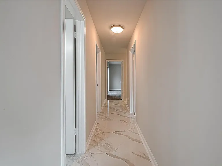 10811 Villa Lea Ln — Photo 24