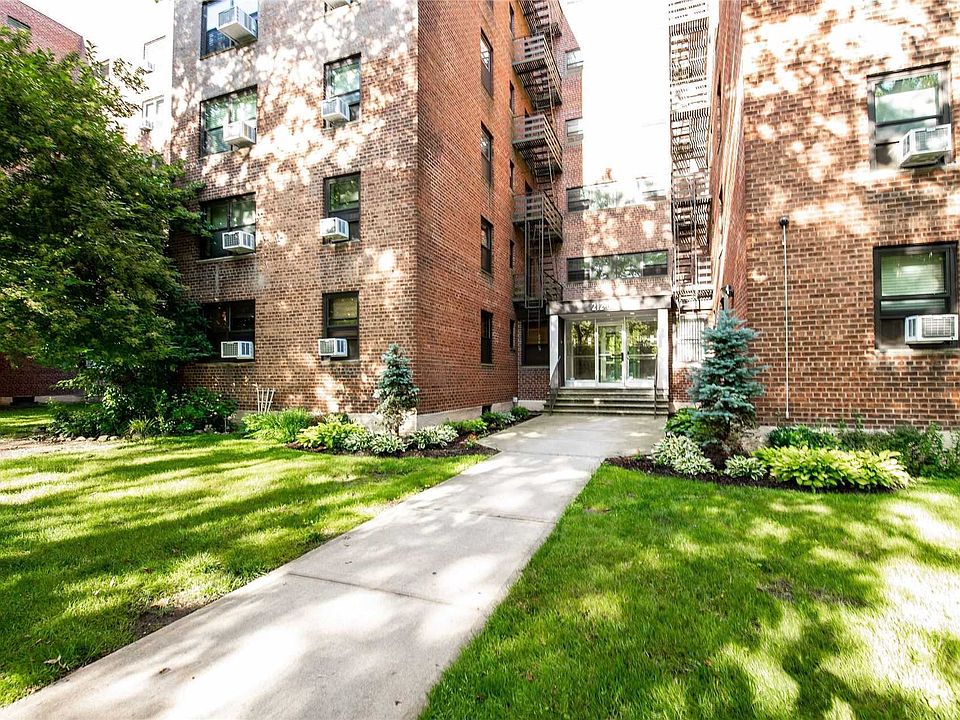 1st image of 21204 73rd Ave APT 4K