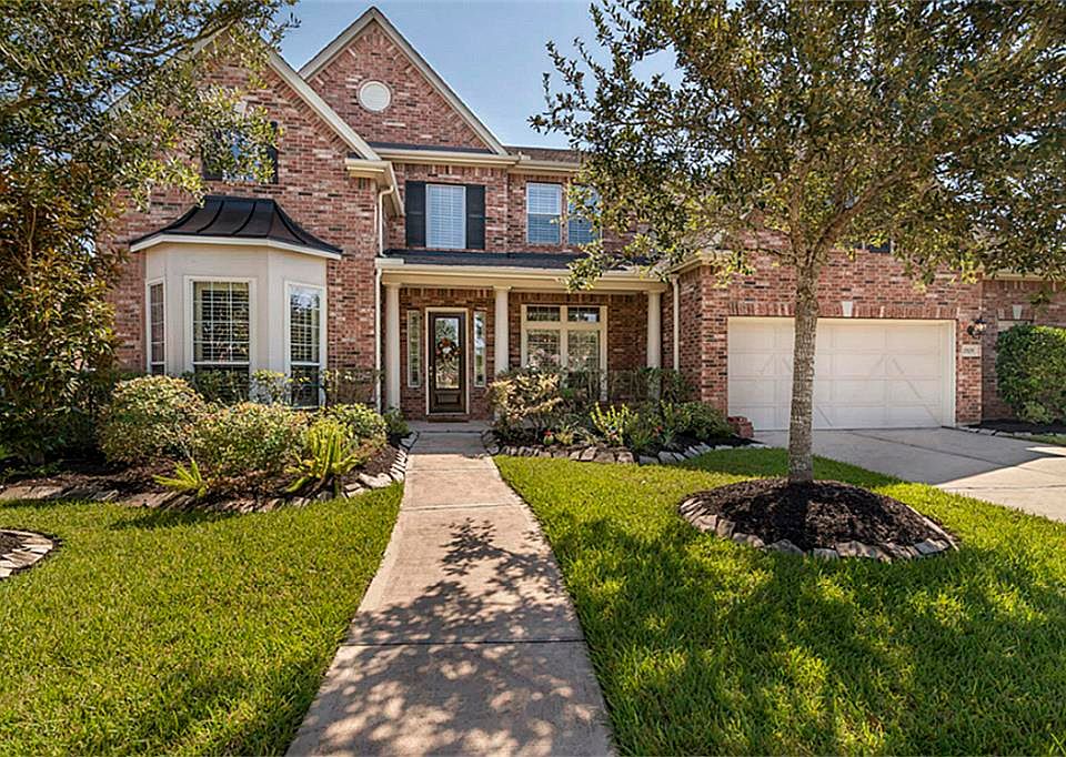 1st image of 2525 Pebble Lodge Ln
