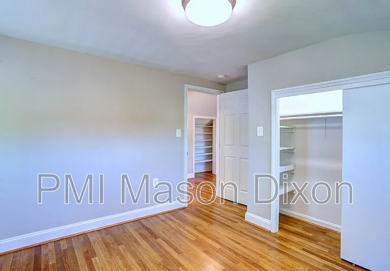 330 Compton Ave — Photo 32