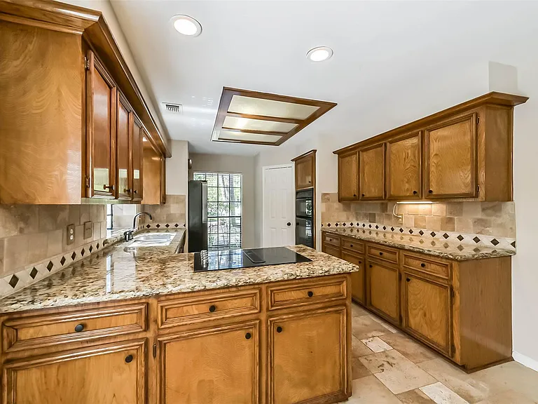 3910 Misty Gardens Ct — Photo 23