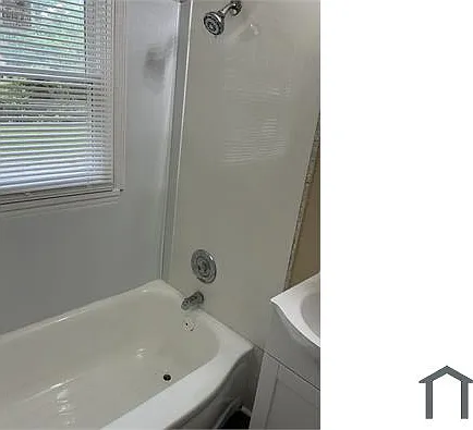 4051 W Hillcrest Ave — Photo 10