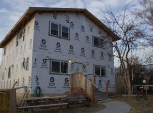 1017 River St, Forsyth, MT 59327