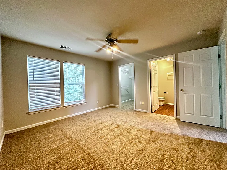 624 Huffine Manor Cir — Photo 7