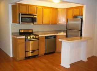 401 Sackett St APT 1, Brooklyn, NY 11231