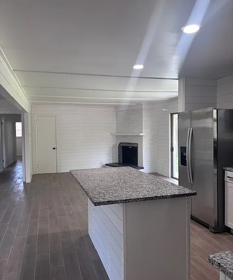 112 Maple Dr — Photo 4