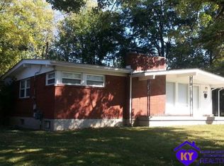 4707 Miles Ln, Louisville, KY 40219