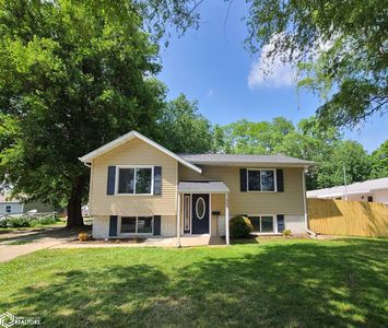 907 D Ave W, Oskaloosa, IA, 52577