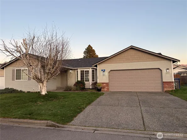 180 Moss Lane, Burlington, WA 98233