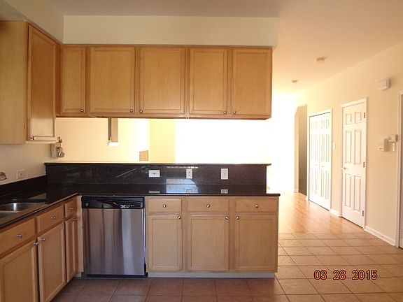 5th image of 436 E Bowen Ave #A