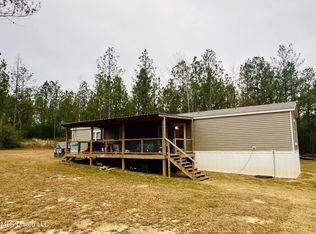 2075 Heathers Ln, Vancleave, MS 39565