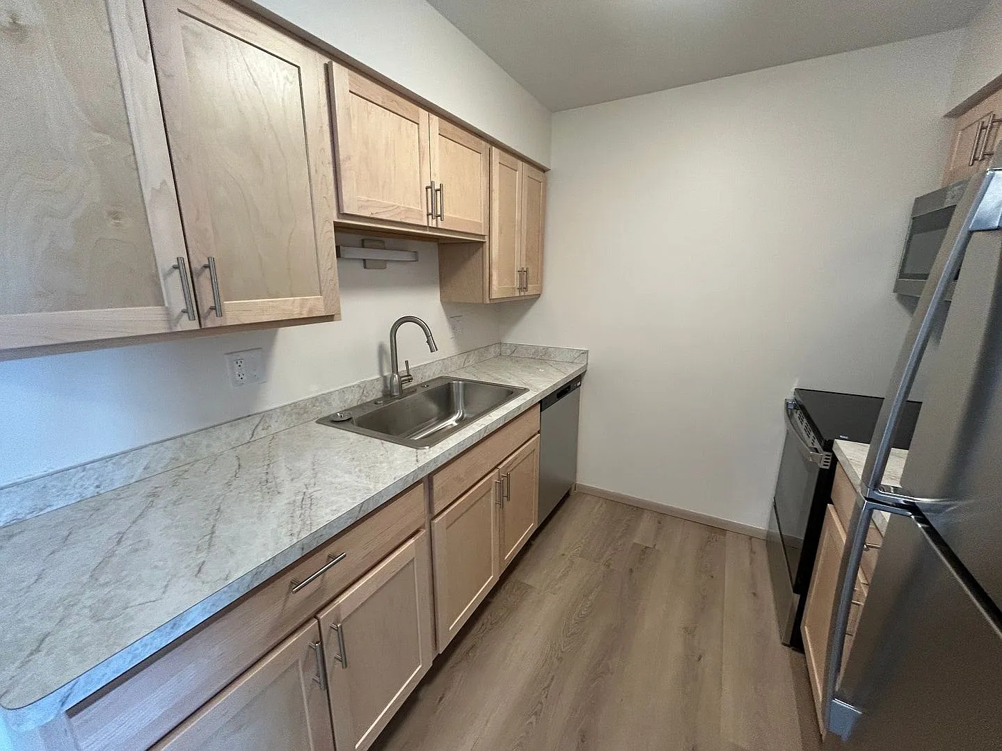 2303 Woodrow Court — Photo 3