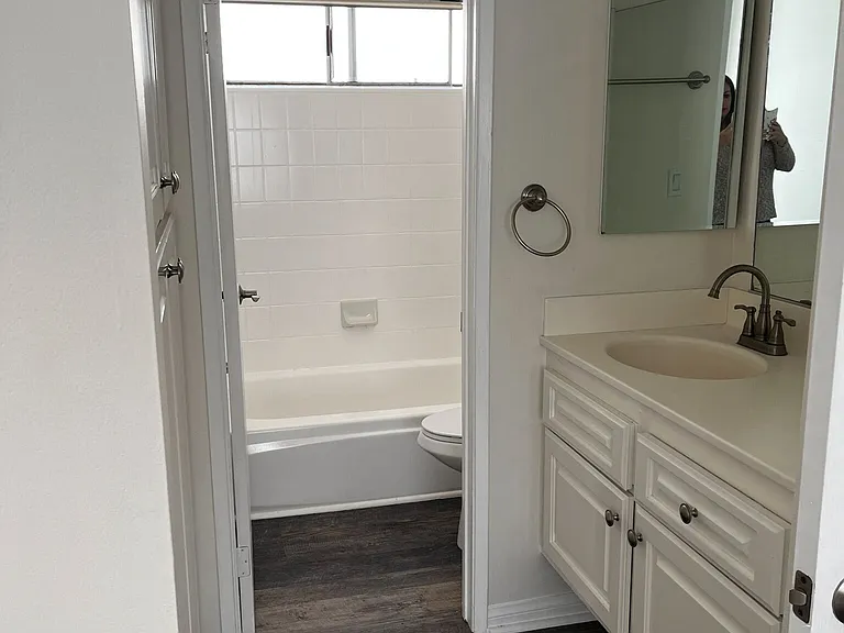 20308 Madison St. — Photo 18
