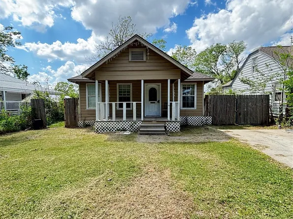 512 Wafer St, Pasadena, TX 77506