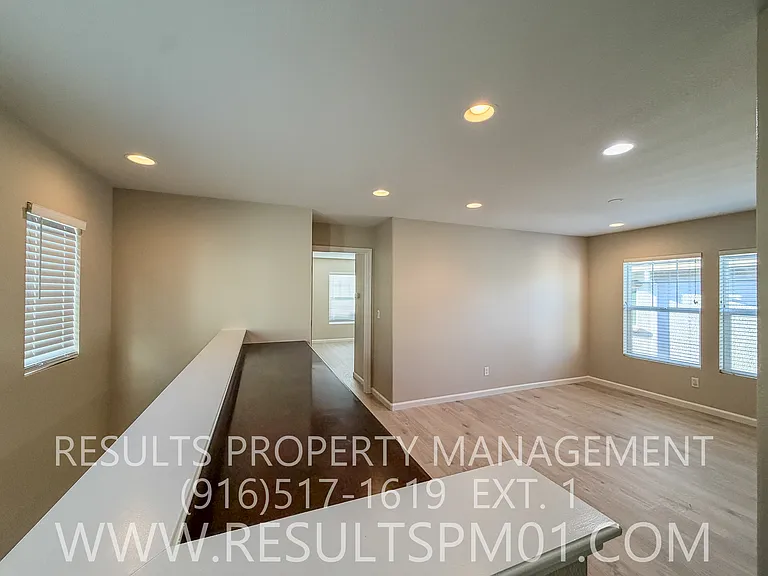 1177 Impressionist Loop — Photo 14