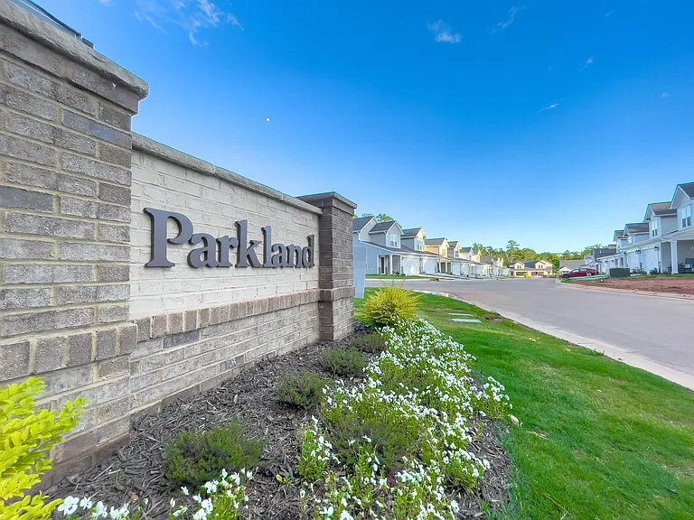 107 Paddock Glen Dr — Photo 38