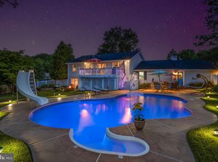 12400 Catoctin View Dr, Mount Airy, MD 21771