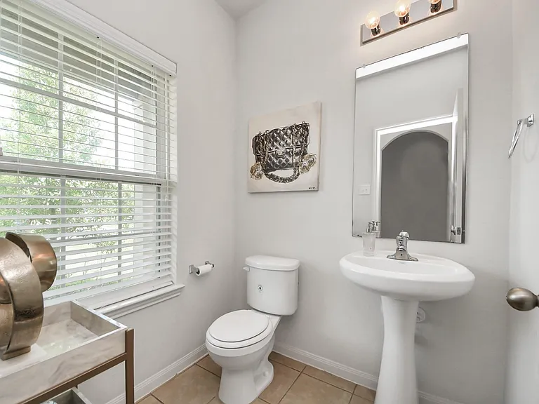 9423 Grand Spark Dr — Photo 17