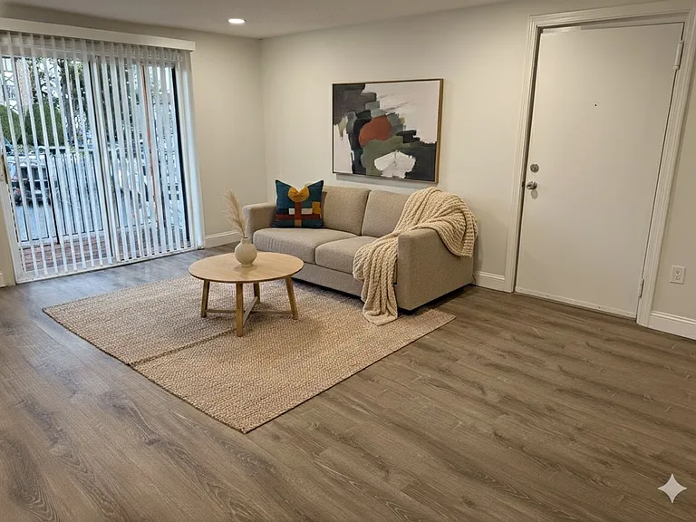 Hilltop Apts LLC — Photo 25