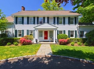 25 Club Rd, Riverside, CT 06878