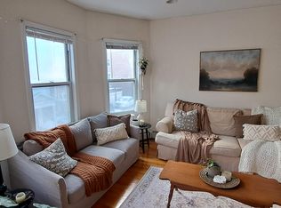 143 Hillside St UNIT 3, Boston, MA 02120