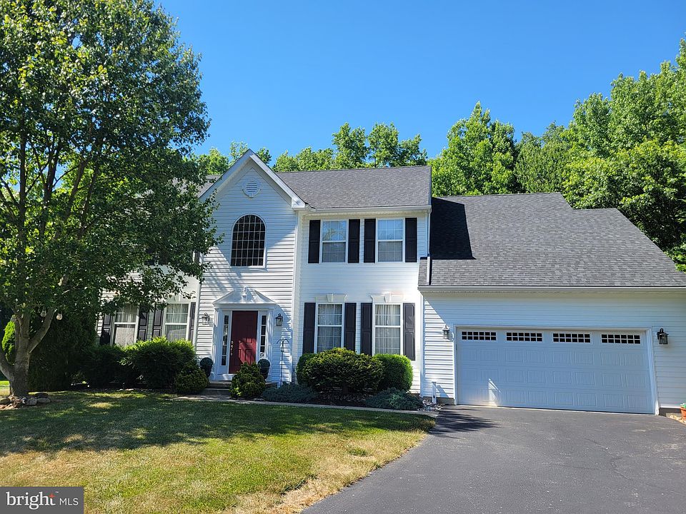 1st image of 6 Terwood Ct