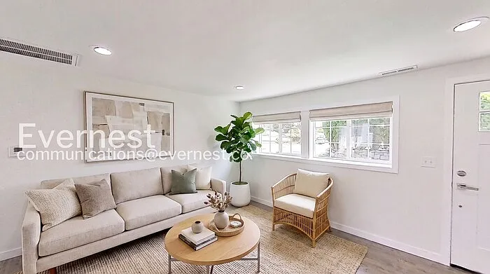 3 bed, 2.0 bath, 1090 sqft, $2,495 — Photo 4