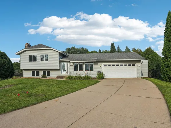 7920 W 107th Street Cir, Minneapolis, MN 55438