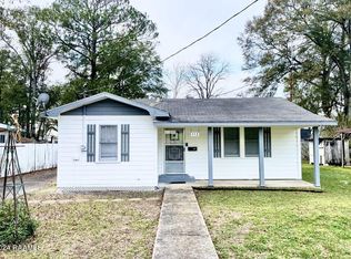 113 3rd St, Mamou, LA 70554