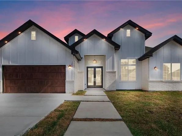 833 Milania Dr, La Feria, TX 78559