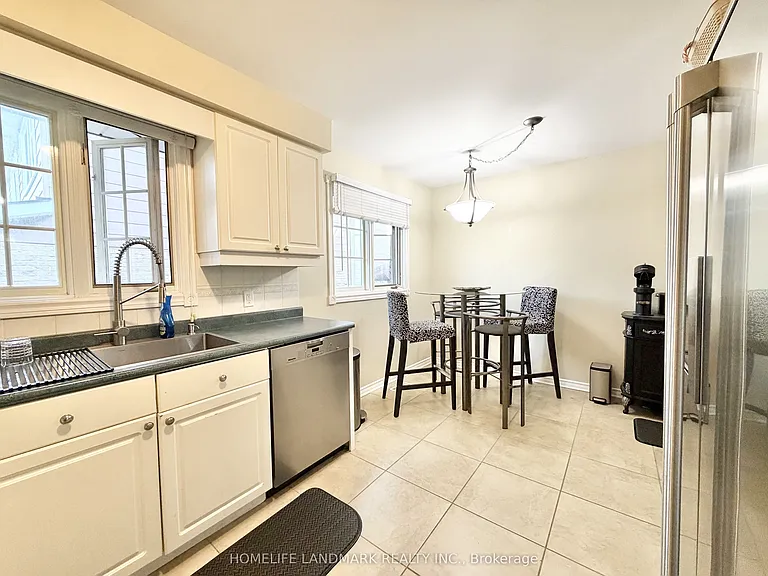 1887 Rosefield Rd — Photo 10