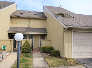 812 E 121st Ter, Kansas City, MO 64146