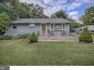10 Valley Dr, Pine Hill, NJ 08021