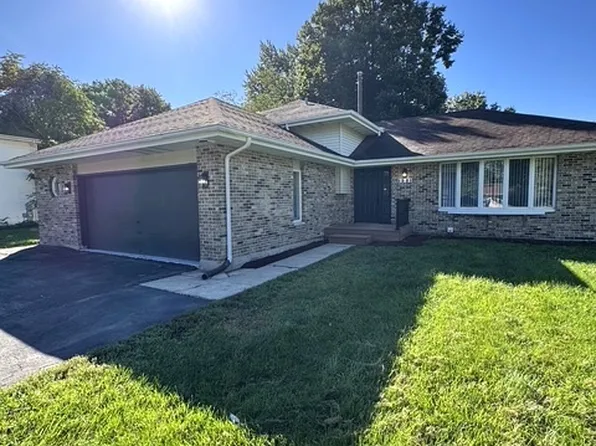 1221 174th St, East Hazel Crest, IL 60429