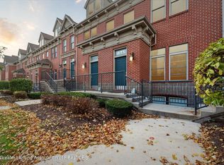 1341 Turner St, Lansing, MI 48906