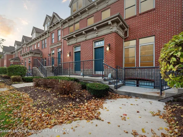 1341 Turner St, Lansing, MI 48906