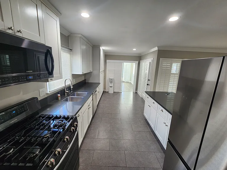 17200 Willard St — Photo 18