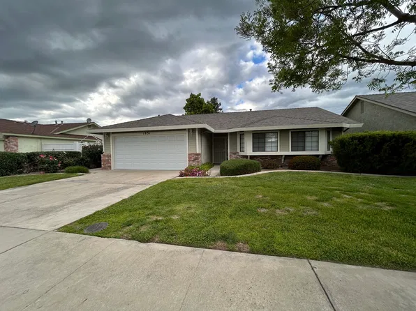 1831 E Chamberlain Dr, Turlock, CA 95382