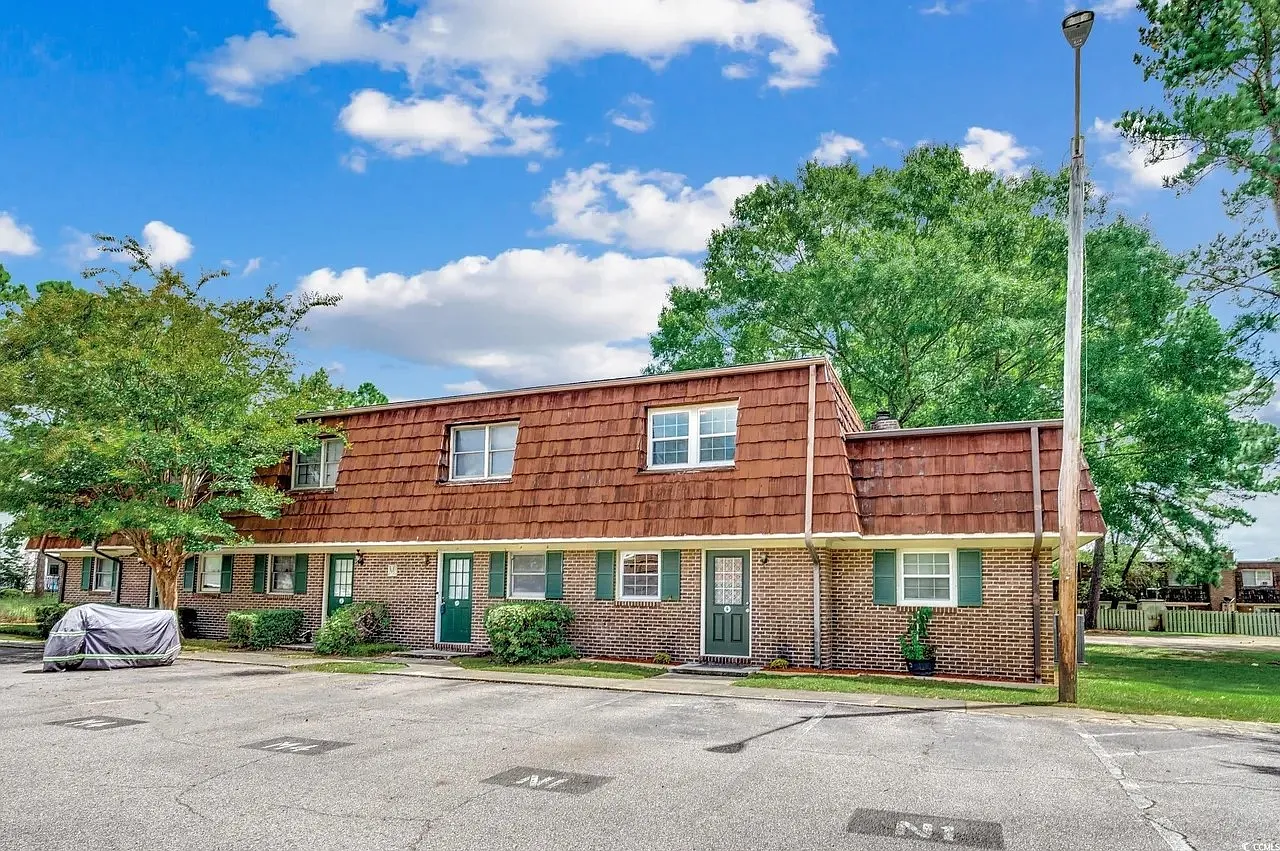 Sharp Point Properties @ CCU — Photo 2