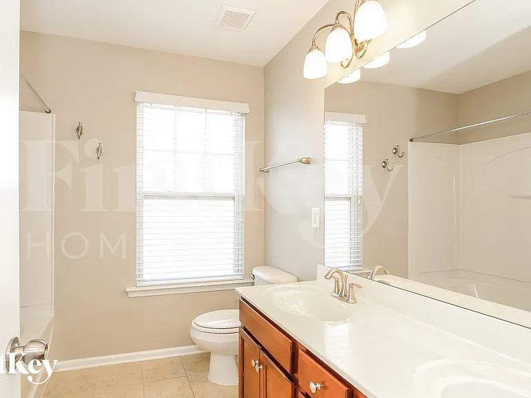 574 Marthas View Dr NW — Photo 13