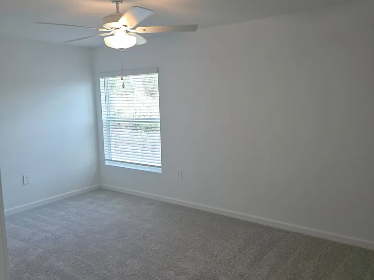 8221 SW 128th Loop — Photo 11