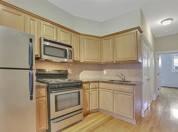 3rd image of 364 7th St