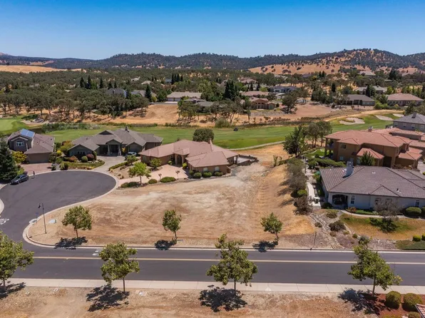 10 Flagstone Ct, Copperopolis, CA 95228