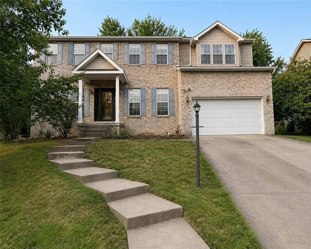 4 bed, 2.5 bath, 2868 sqft, $3,500 — Photo 3
