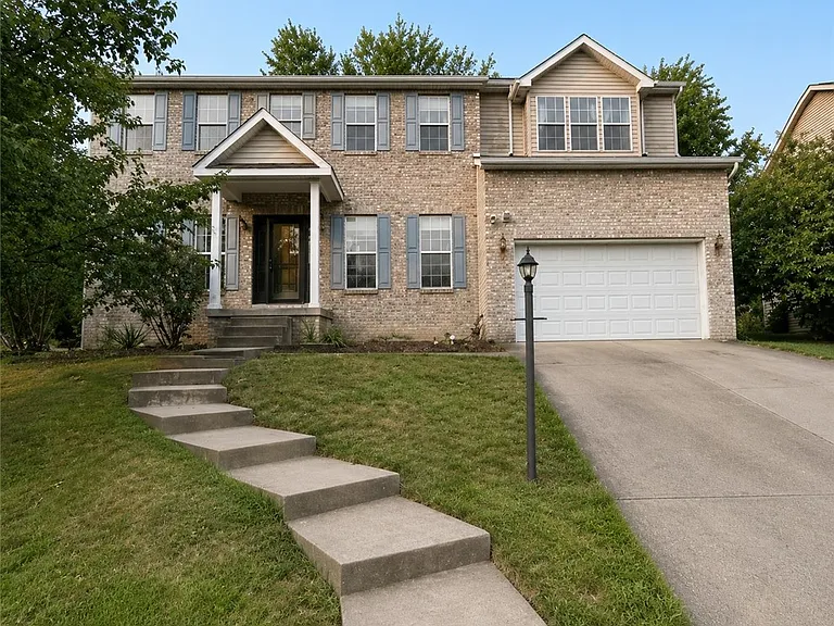 1619 Norman Dr — Photo 3